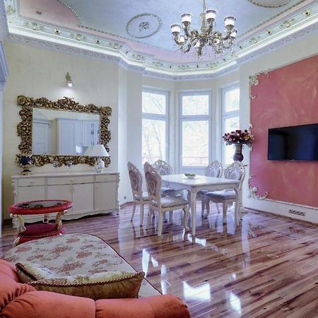 Апартаменты Rose Марианске-Лазне Экстерьер фото